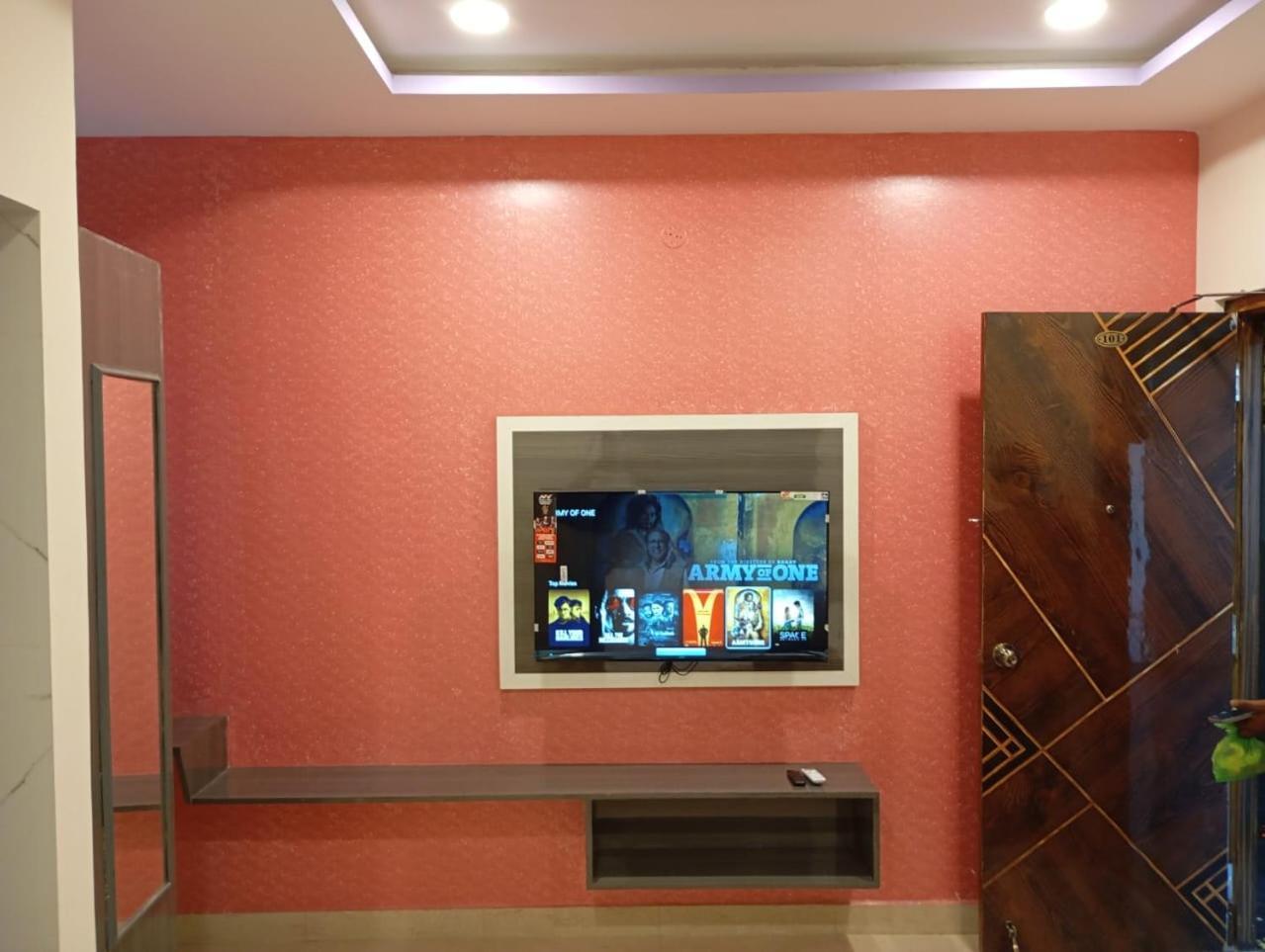 Aadya Inn New Luxury Hotel 티루파티 외부 사진